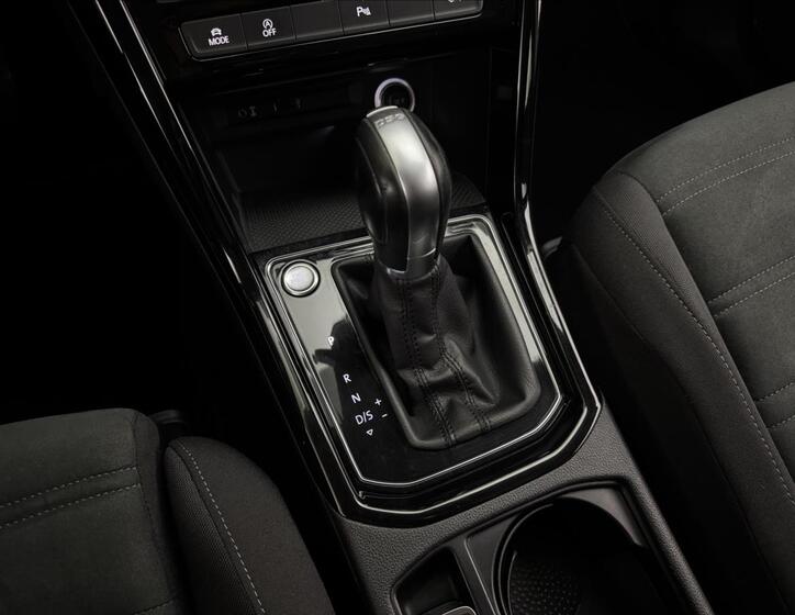 Volkswagen Touran 27