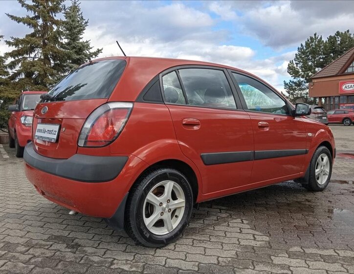 KIA Rio Hatchback 1,4 l 71 kw