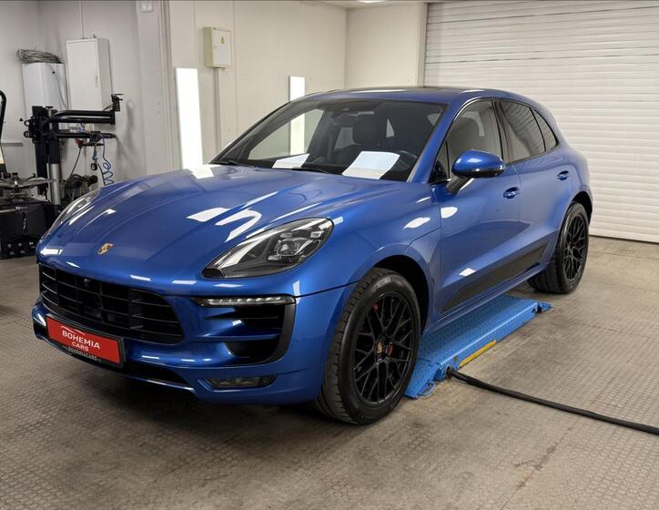 Porsche Macan 3