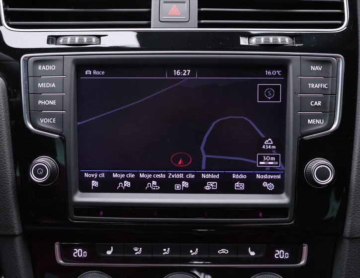 Volkswagen Golf Hatchback 2,0 l 221 kw