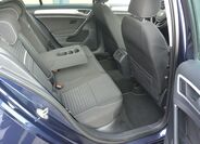 Volkswagen Golf 28