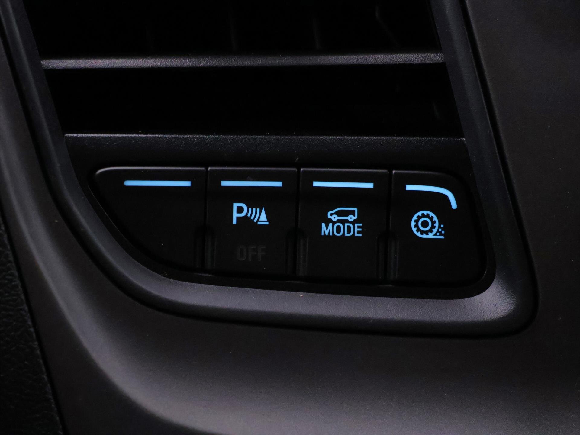 Ford Transit Ostatní 2,0 l 96 kw