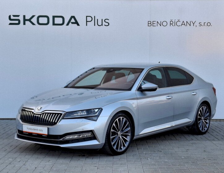Škoda Superb Sedan 2,0 l 206 kw