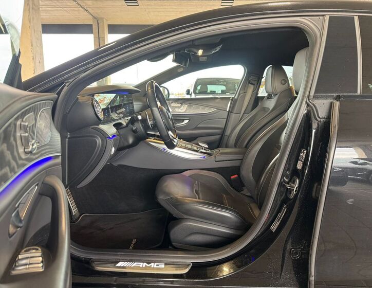 Mercedes-Benz AMG GT 9