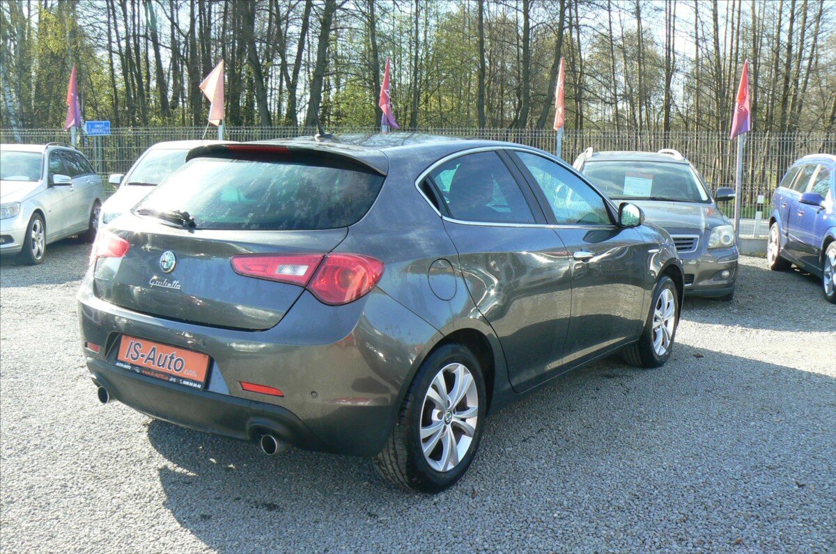 Alfa Romeo Giulietta Hatchback 2,0 l 110 kw