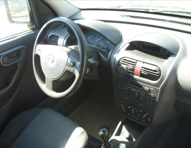Opel Combo 15
