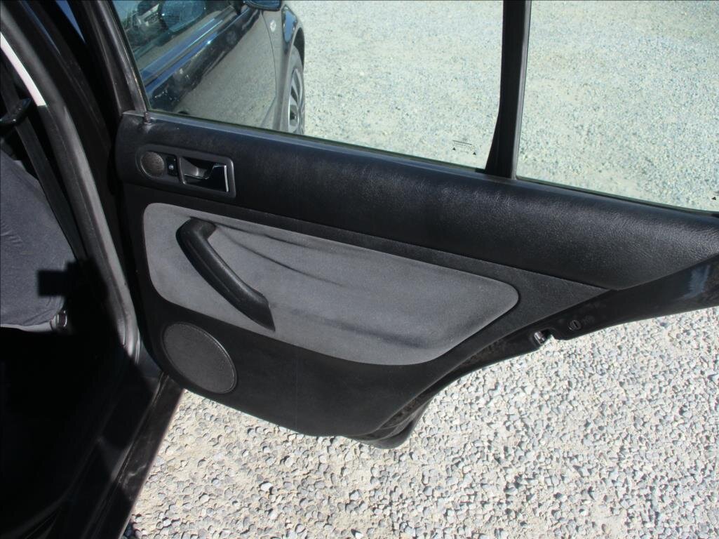 Volkswagen Golf Hatchback 1,6 l 77 kw