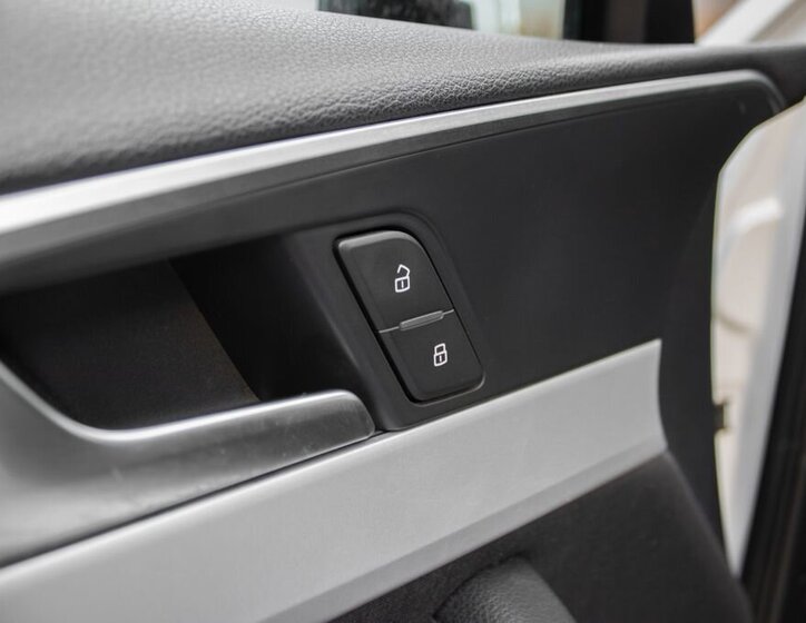 Audi A4 Kombi 2,0 l 110 kw