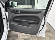 Ford Focus Hatchback 1,6 l 74 kw