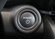 Toyota C-HR SUV 1,8 l 72 kw