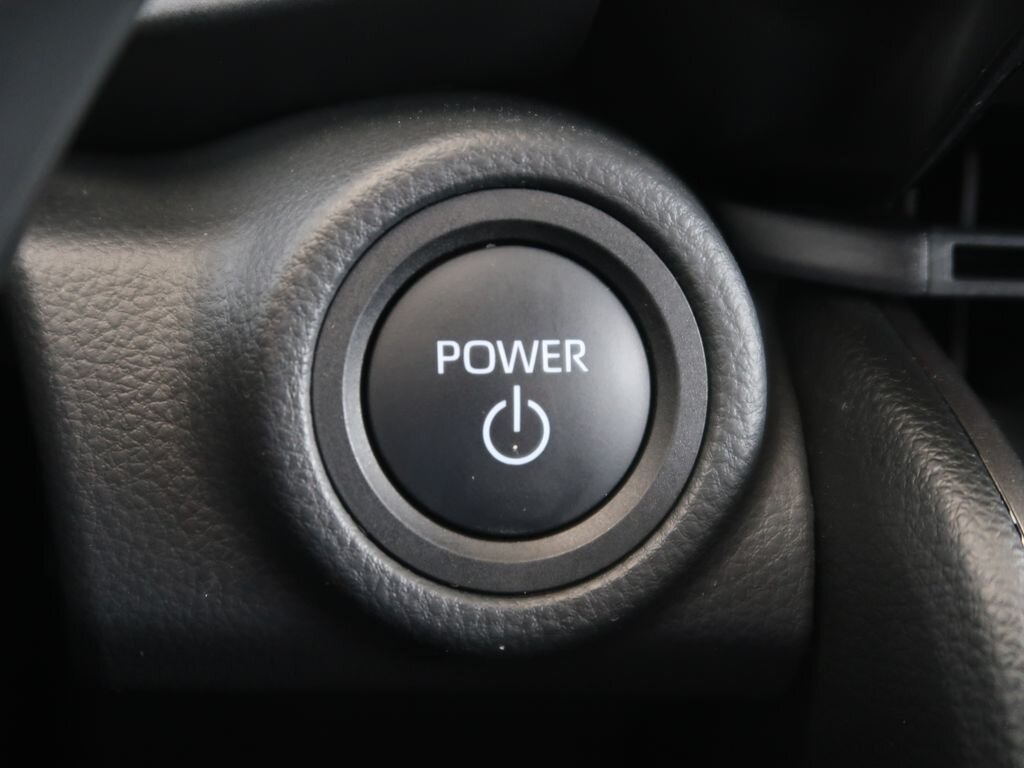 Toyota C-HR SUV 1,8 l 72 kw