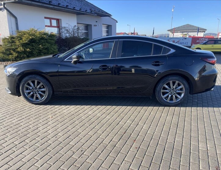 Mazda 6 Sedan / Limuzína 2,0 l 121 kw