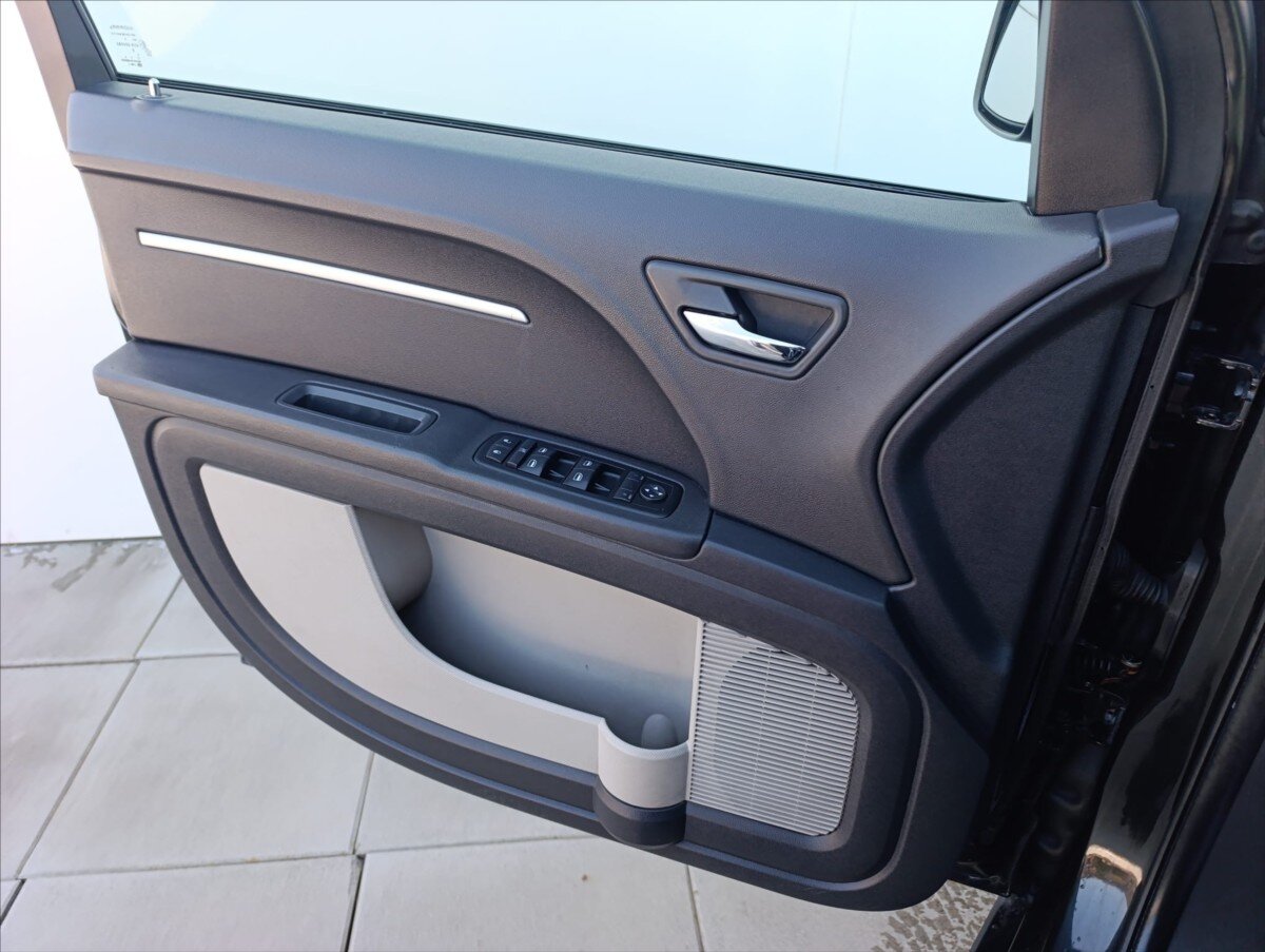 Dodge Journey SUV / Terénní 2,0 l 103 kw