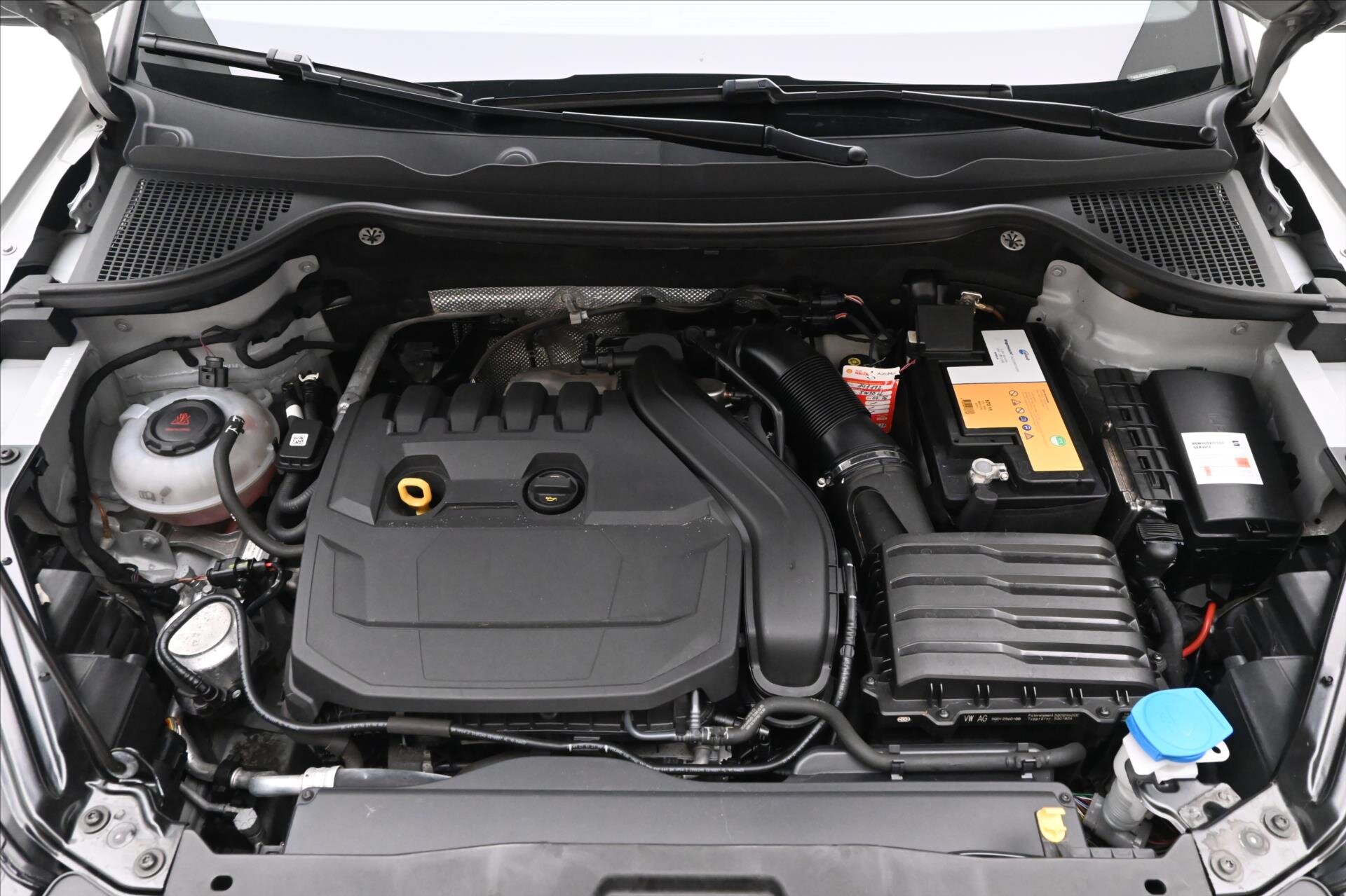 Škoda Karoq SUV / Terénní 1,5 l 110 kw