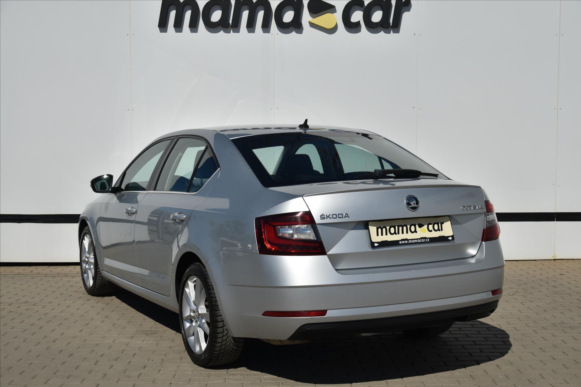 Škoda Octavia Liftback 1,8 l 132 kw