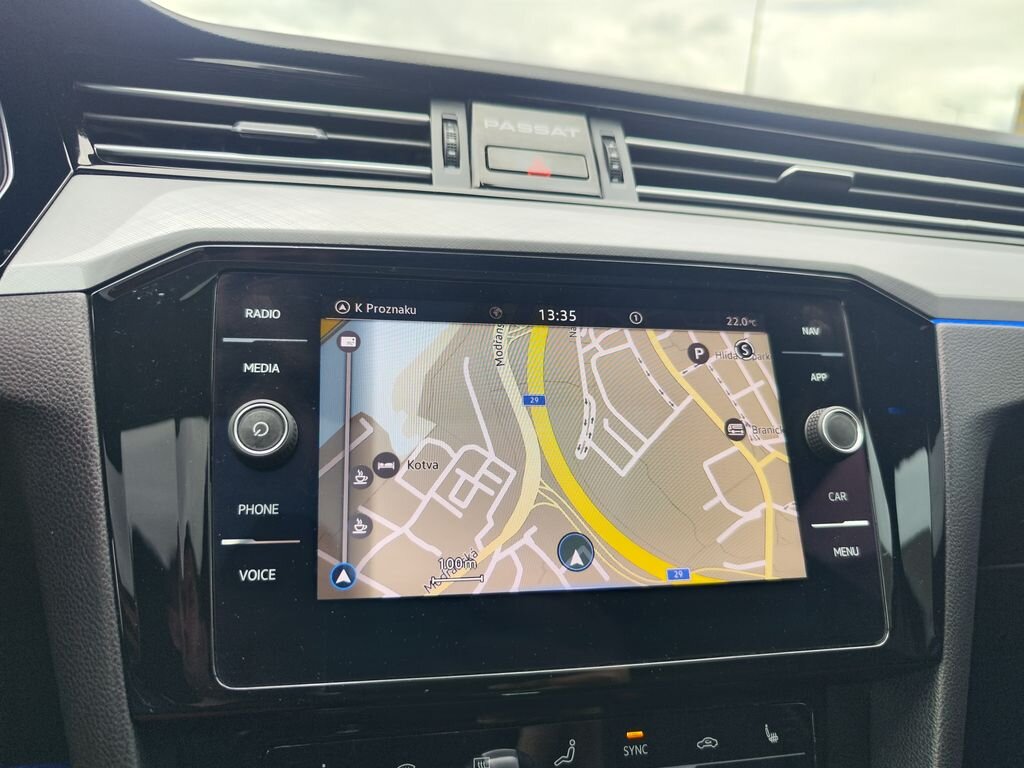 Volkswagen Passat Kombi 2,0 l 110 kw