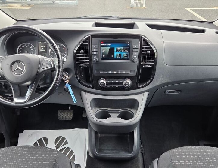 Mercedes-Benz Vito VAN-Minibus 2,0 l 174 kw