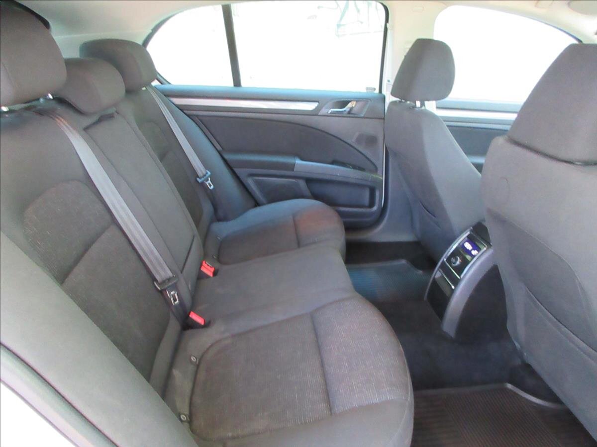 Škoda Superb Sedan / Limuzína 2,0 l 103 kw