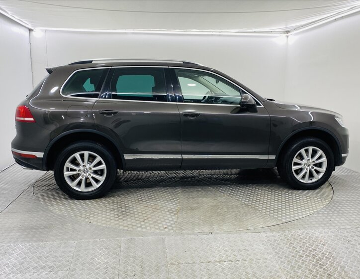 Volkswagen Touareg 25