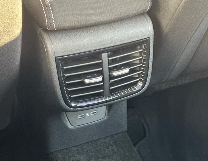 Škoda Fabia Hatchback 999,0 85 kw