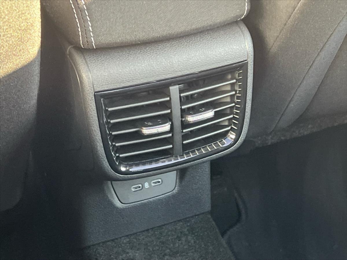 Škoda Fabia Hatchback 999,0 85 kw