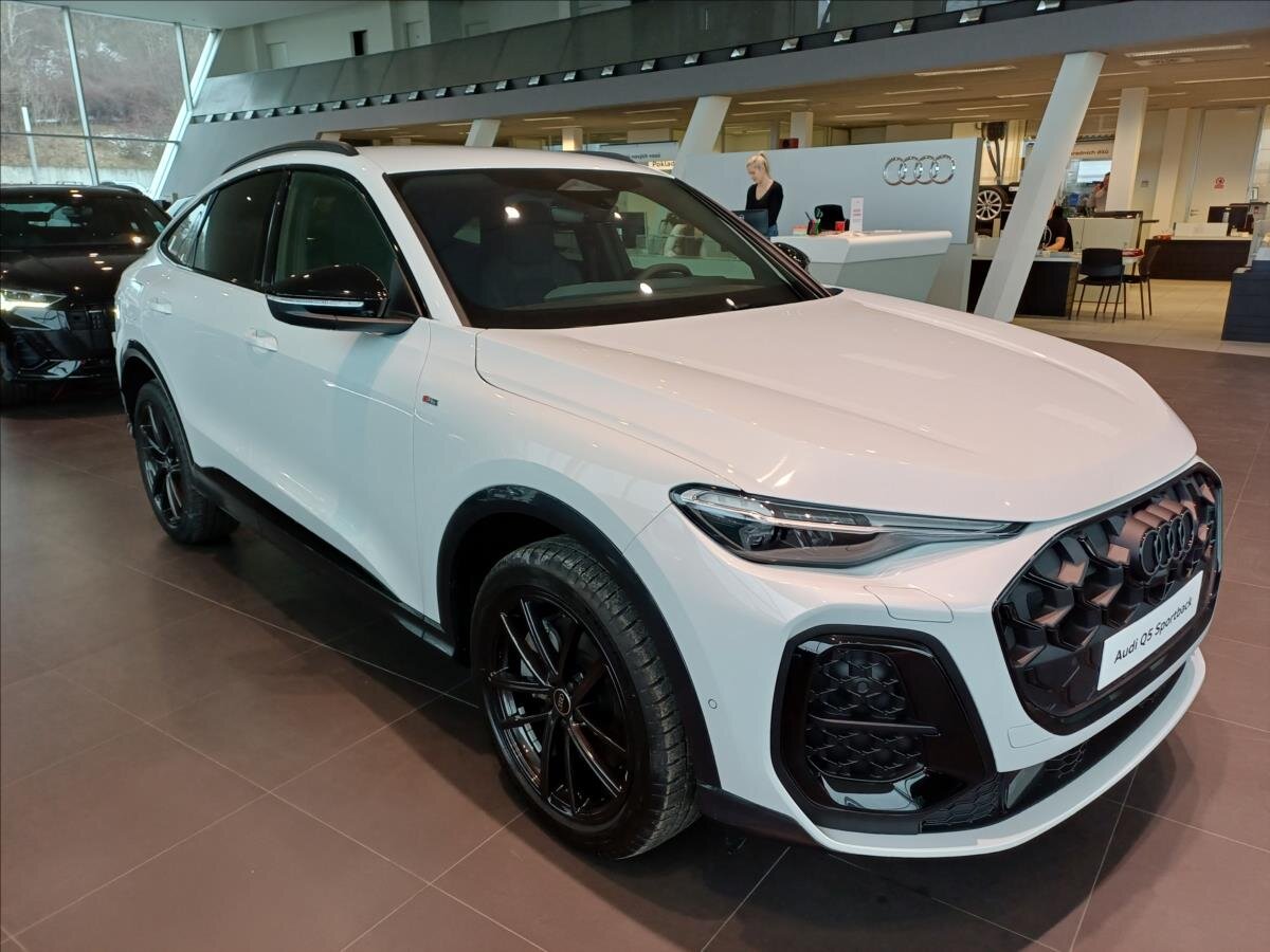 Audi Q5 SUV / Terénní 2,0 l 150 kw