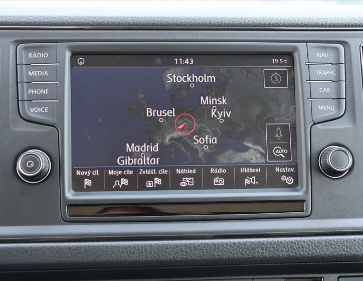 Volkswagen Crafter 26