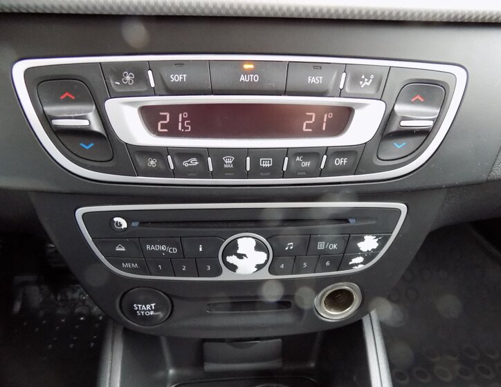 Renault Fluence Sedan 1,6 l 81 kw