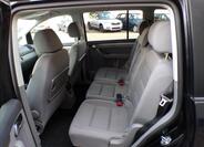 Volkswagen Touran 16