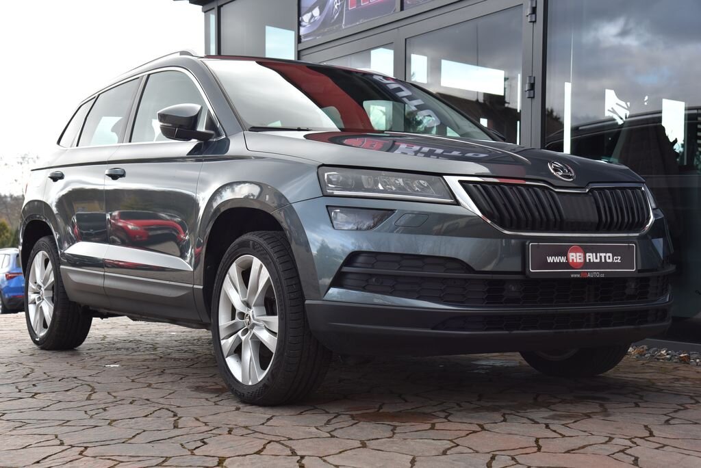Škoda Karoq SUV 1,5 l 110 kw