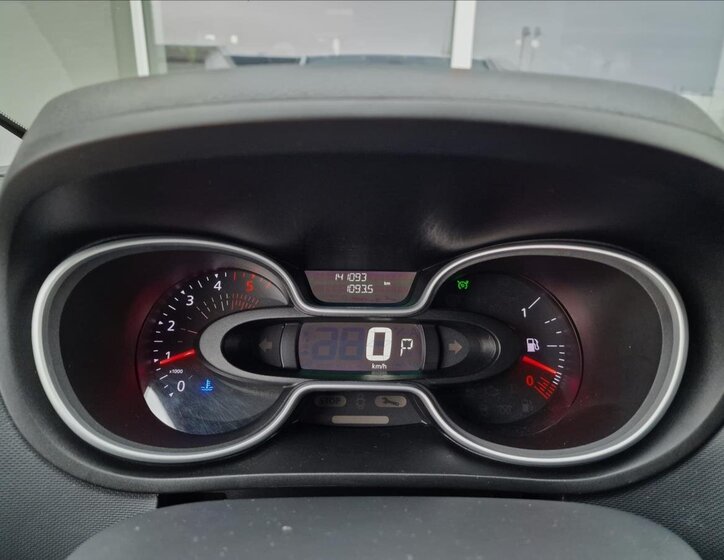 Renault Trafic Skříň 2,0 l 107 kw