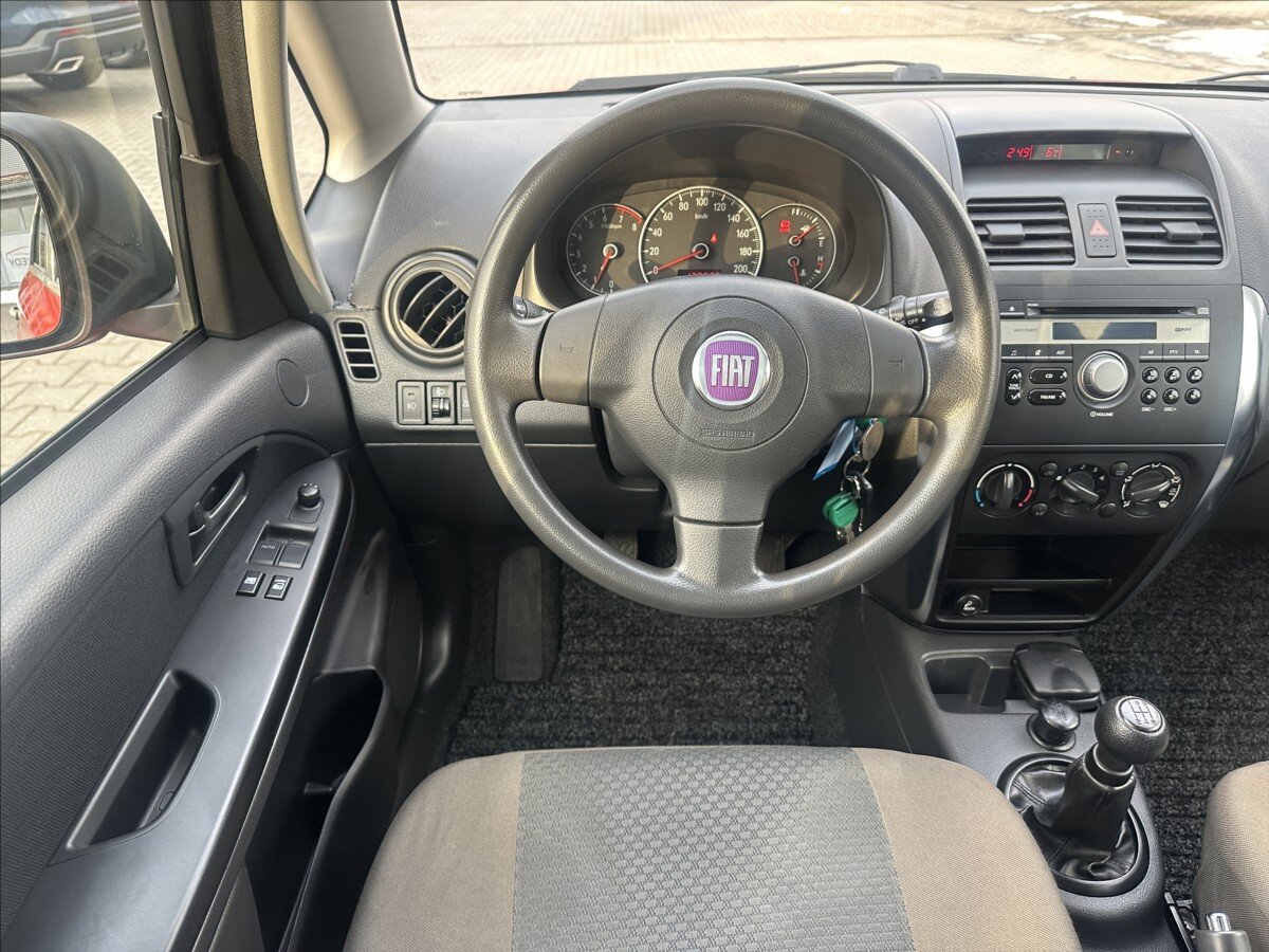 Fiat Sedici Hatchback 1,6 l 79 kw