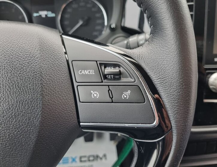 Mitsubishi Outlander SUV 2,0 l 110 kw