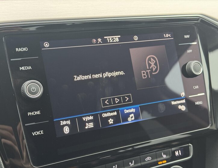 Volkswagen Passat Kombi 1,5 l 110 kw