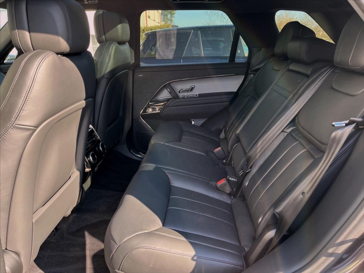 Land Rover Range Rover Sport SUV / Terénní 3,0 l 221 kw