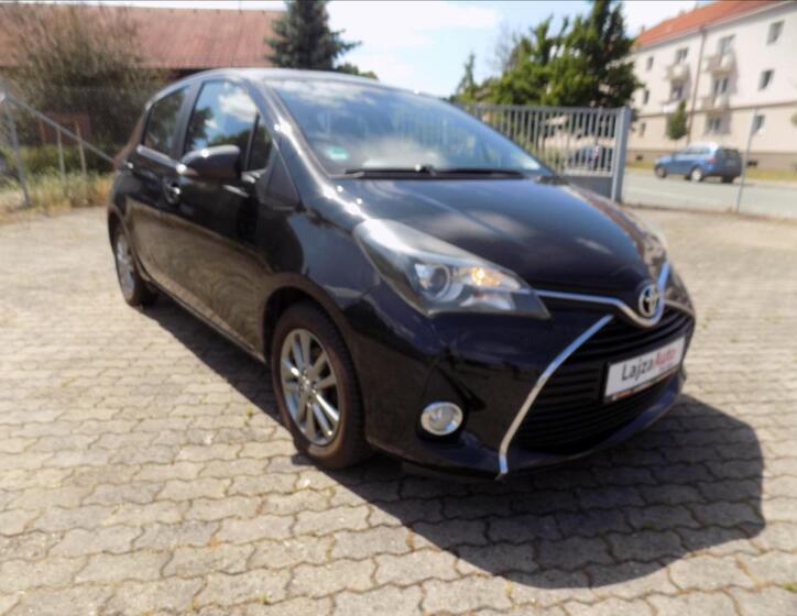 Toyota Yaris 2