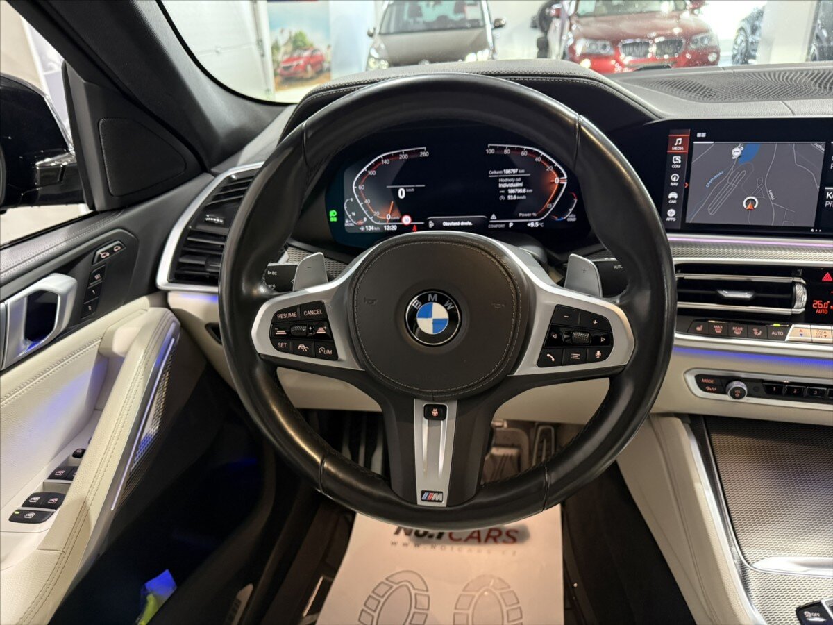 BMW X6 Sedan / Limuzína 3,0 l 250 kw