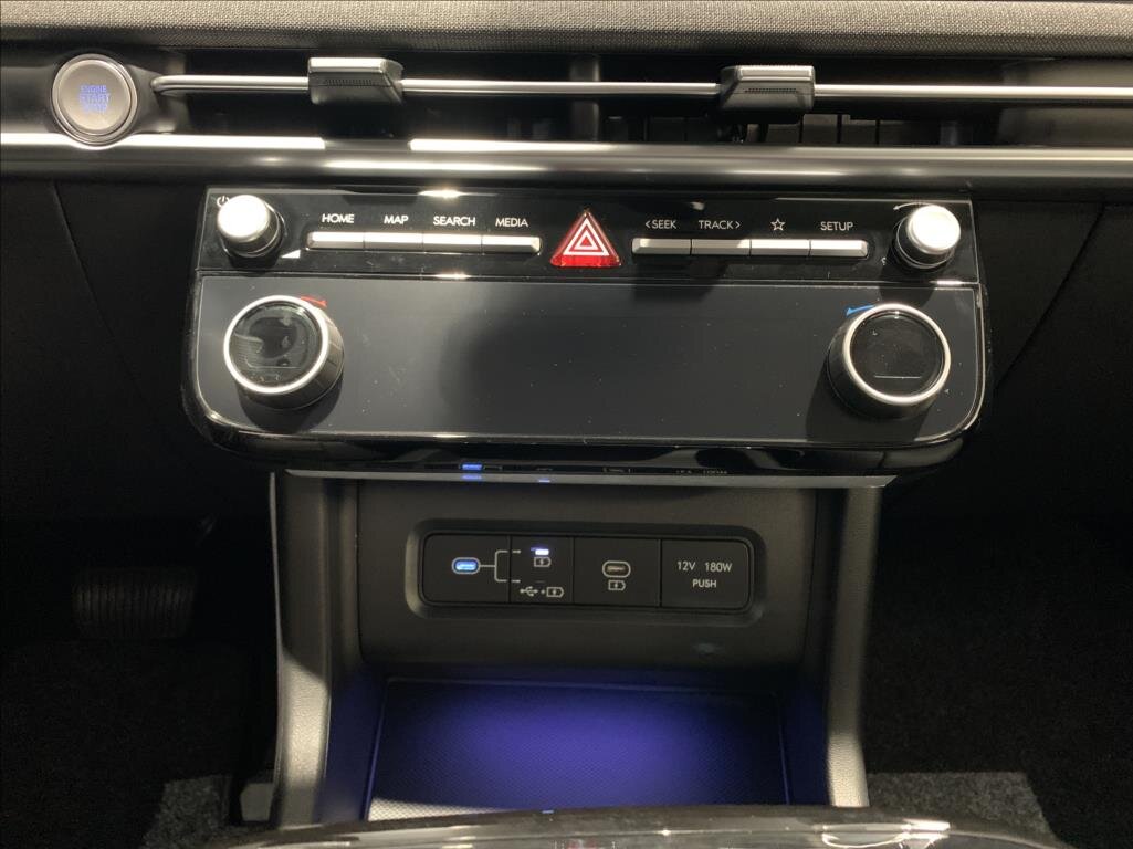 Hyundai Tucson SUV 1,6 l 158 kw