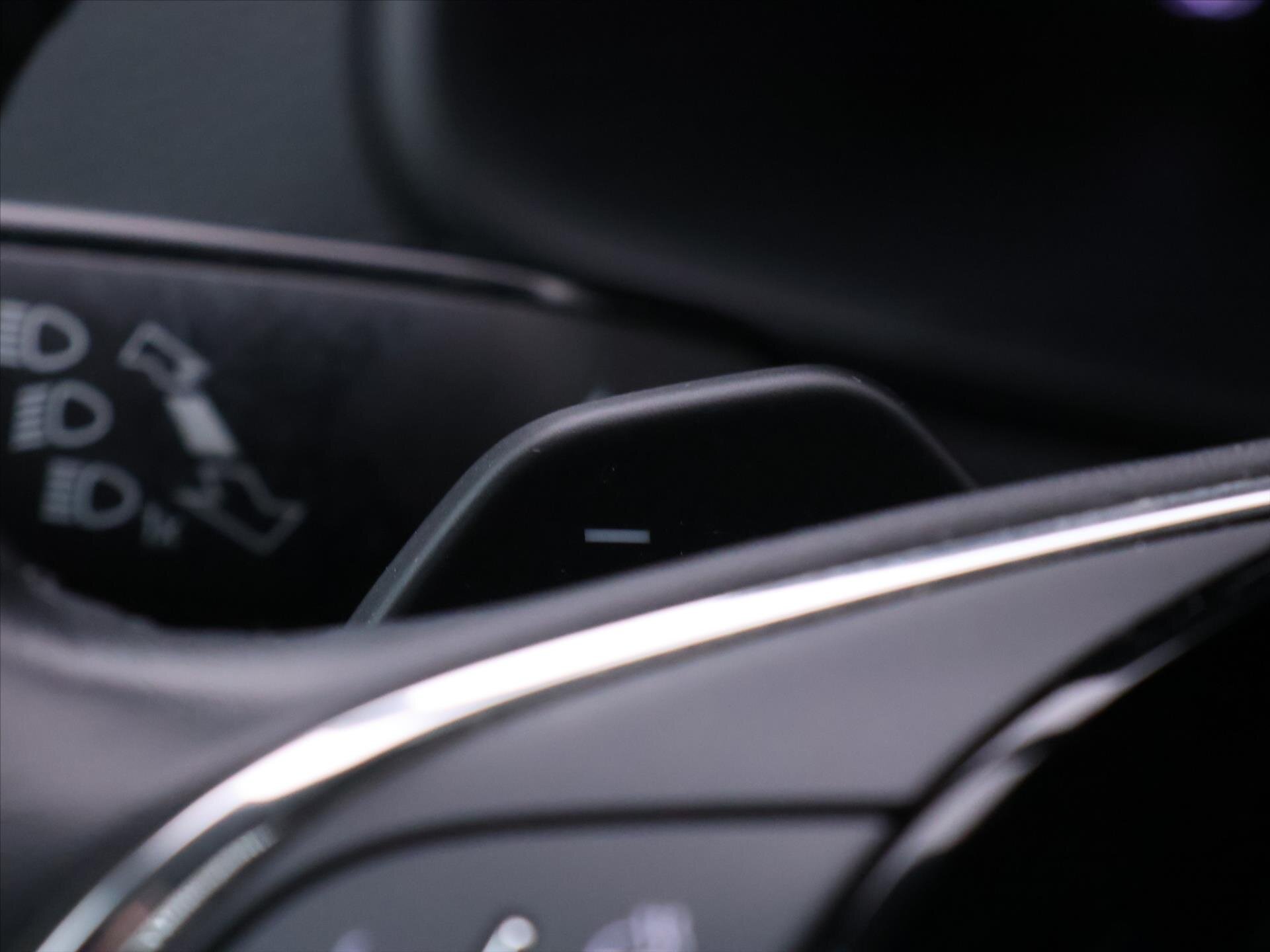 Škoda Karoq SUV 2,0 l 110 kw