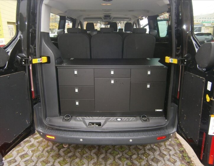 Ford Transit Custom 11