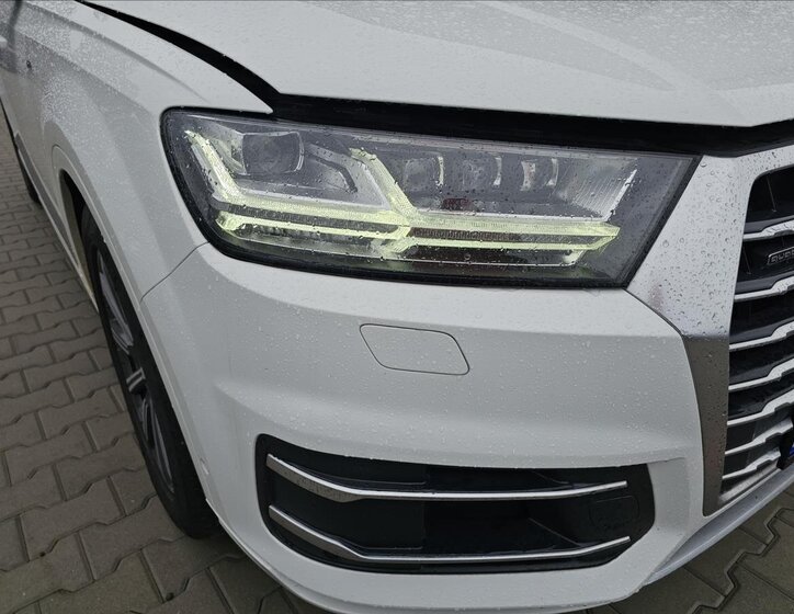 Audi Q7 41