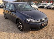 Volkswagen Golf 9