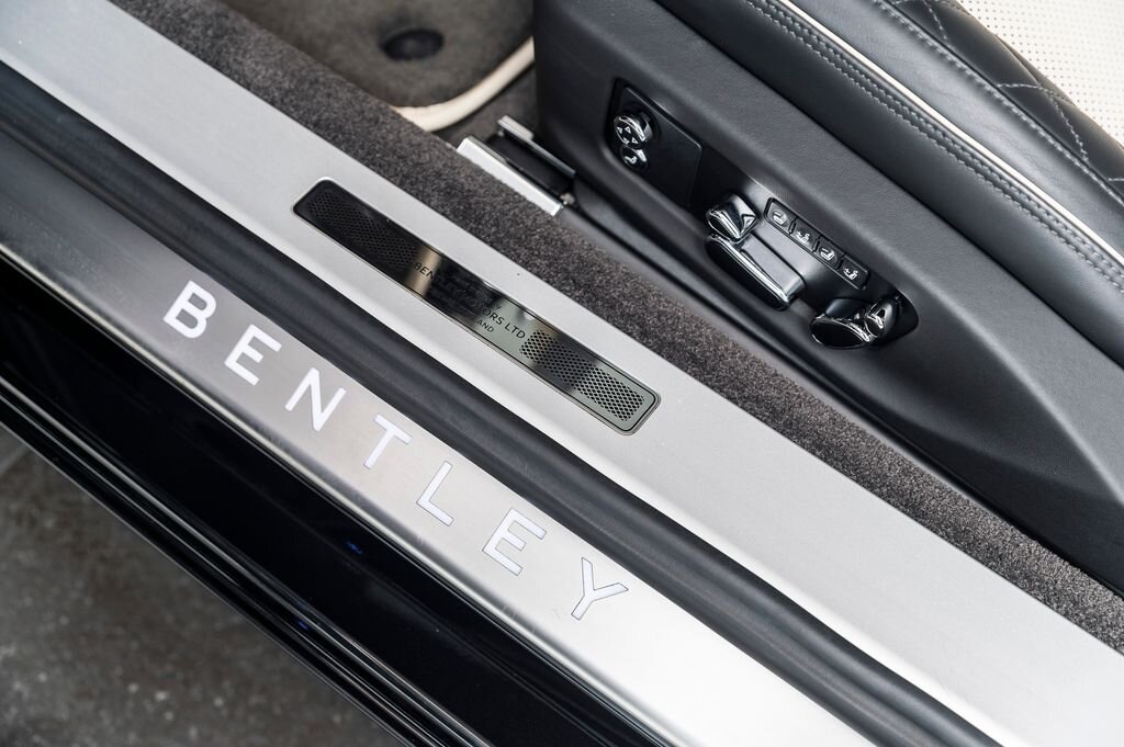 Bentley Continental GT Kupé 6,0 l 467 kw