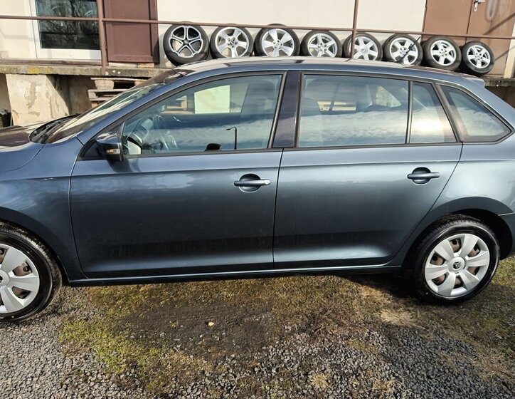 Škoda Rapid Hatchback 1,2 l 66 kw