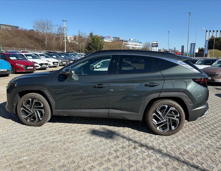 Hyundai Tucson SUV / Terénní 1,6 l 185 kw