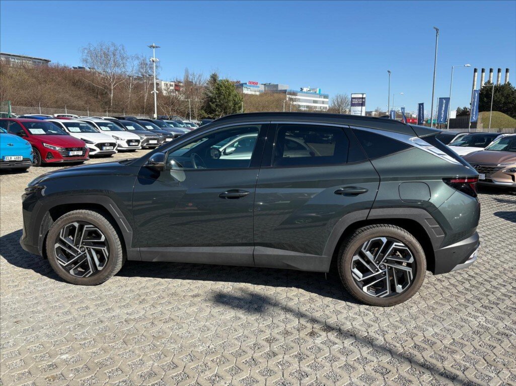 Hyundai Tucson SUV / Terénní 1,6 l 185 kw