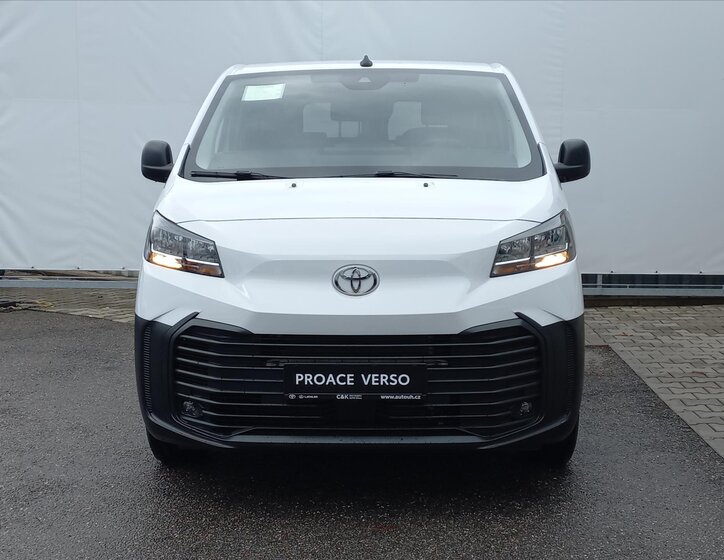Toyota ProAce Verso 4