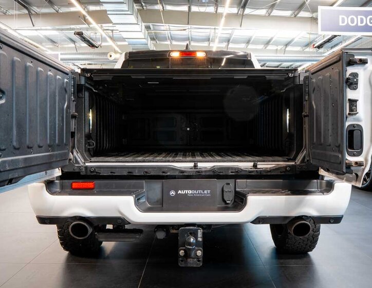Dodge RAM Pick-up 5,7 l 295 kw