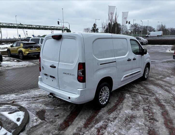 Toyota ProAce Skříň 1,5 l 96 kw