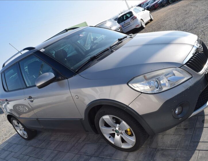 Škoda Fabia Hatchback 1,6 l 55 kw